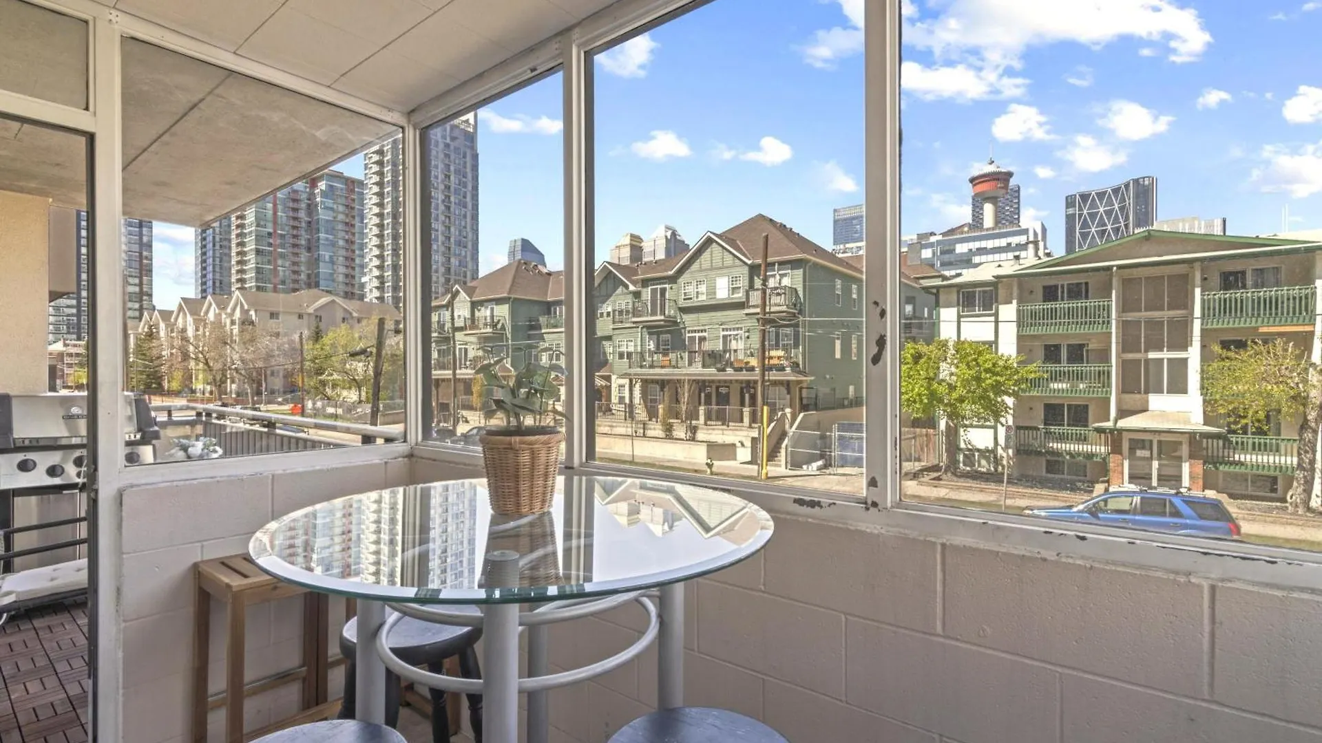 Stylish Suite At Stampede W Free Parking And Ac YYC 0*,  كندا
